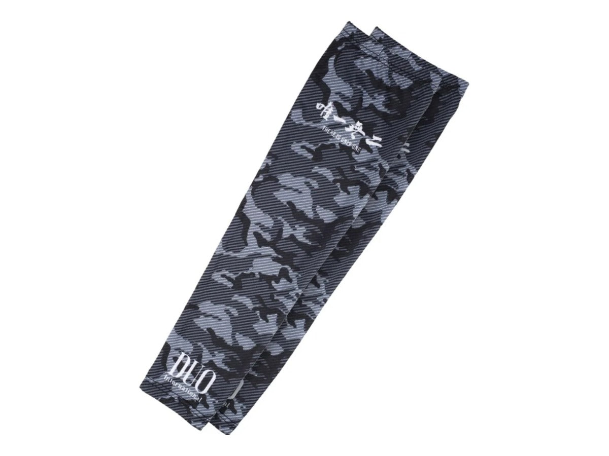 Duo Realis Arm Guard