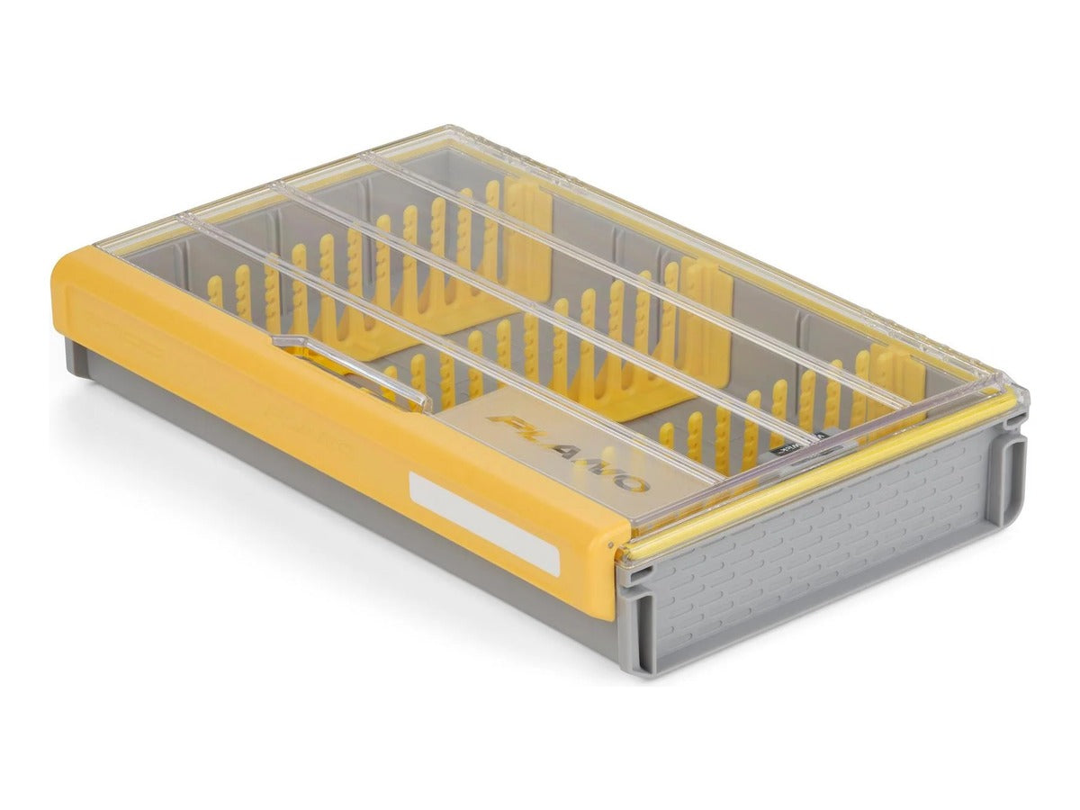 Plano edge spinnerbait box 3700 shallow